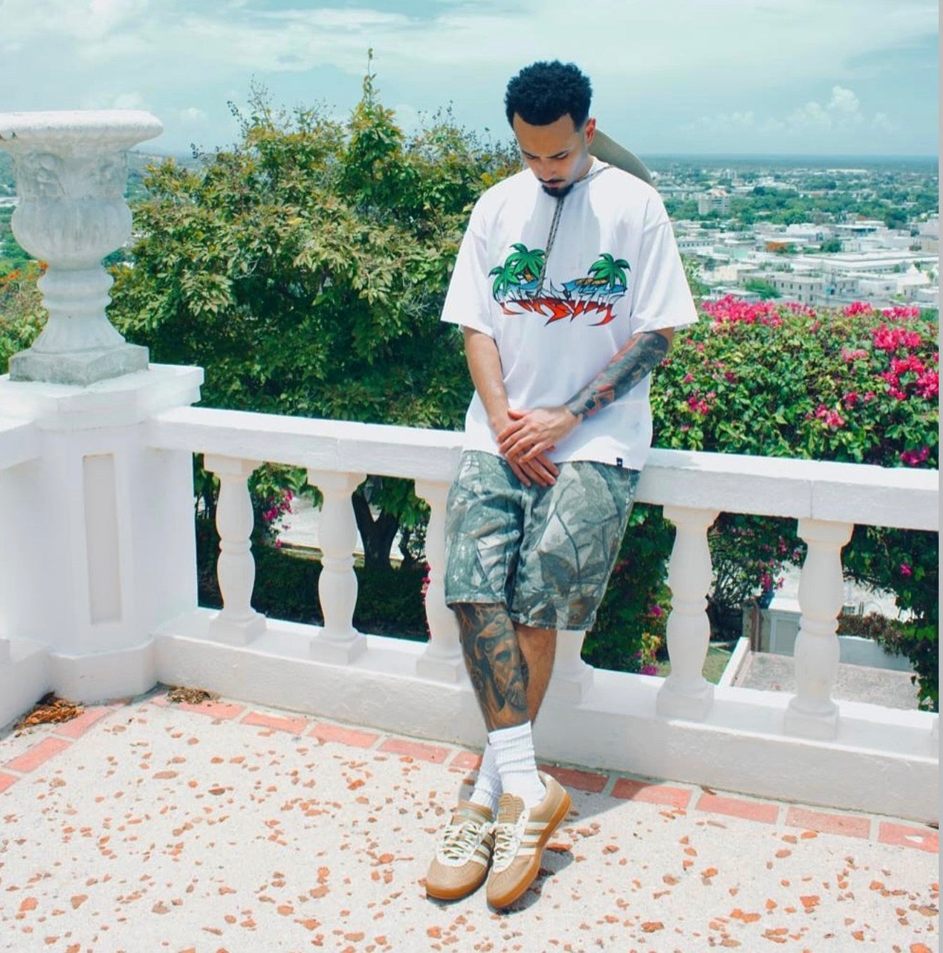“Trópico” White Tee